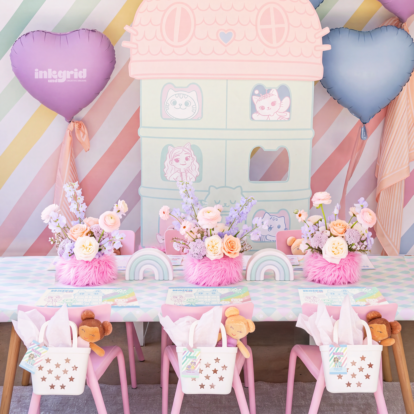 Doll House Cliparts - Illustrations